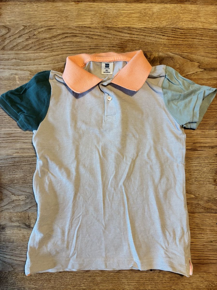 Magliette Polo: Schönes Polo-Shirt 122/128 – Usato da Bern venduto da avaroo