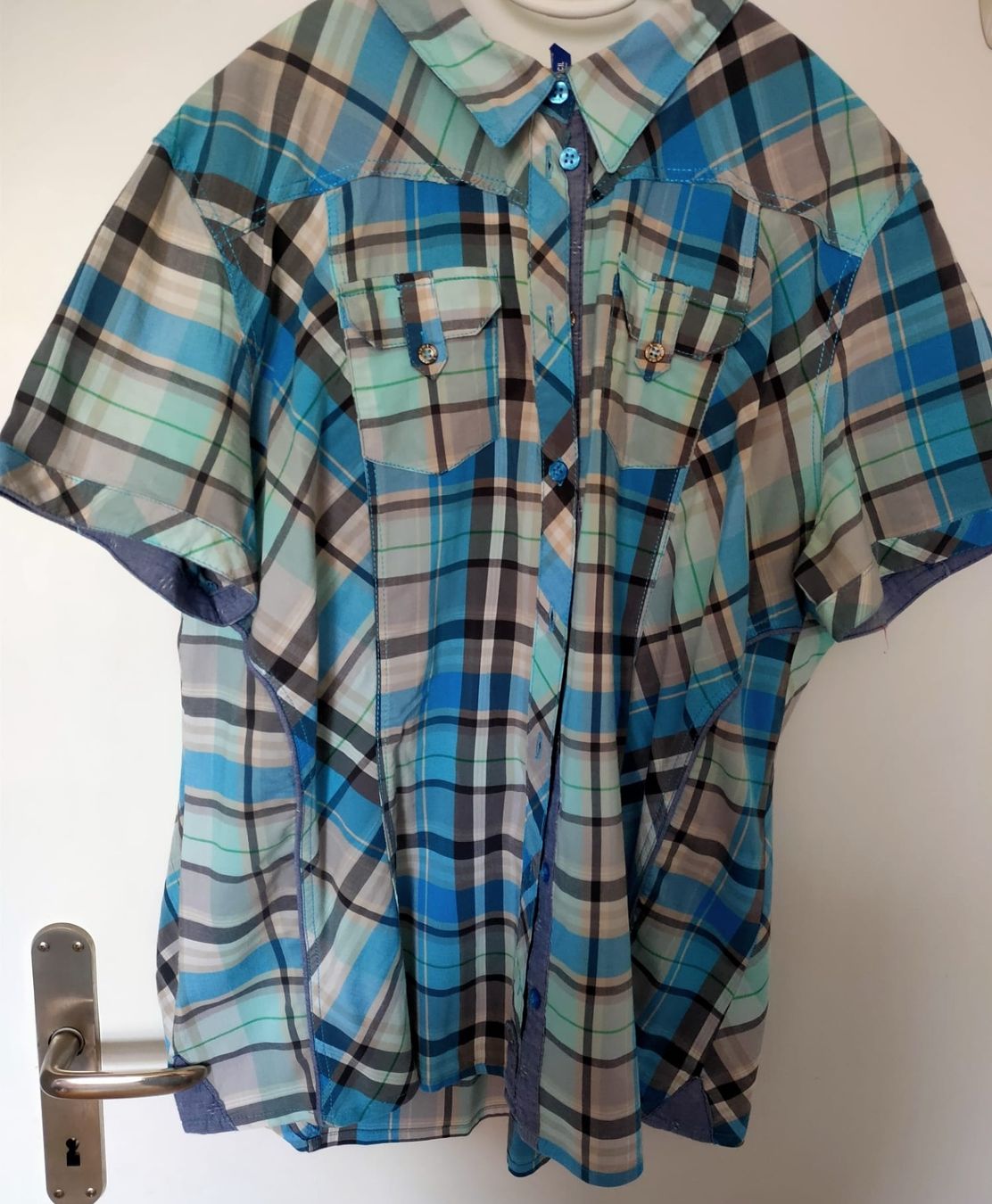 Blusen: Sommerliche Bluse Gr. XL – Gebraucht aus Luzern von Luzern_Energy
