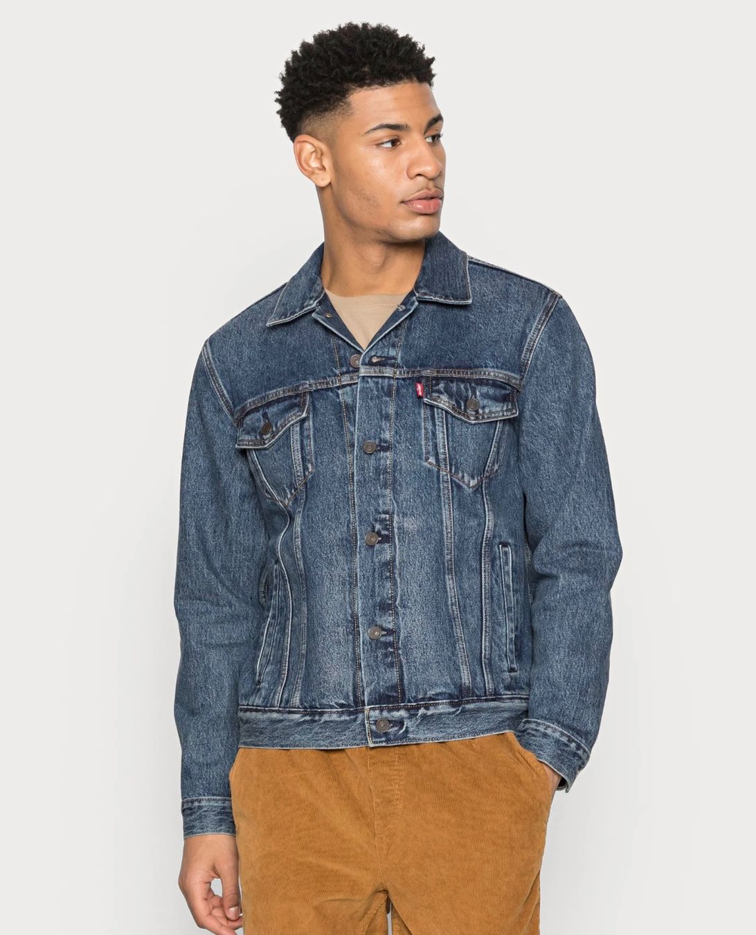 Levi's Jacken: Levi's® THE TRUCKER JACKET - Jeansjacke – Neu und originalverpackt aus Wittenbach von bes_k8vr 4