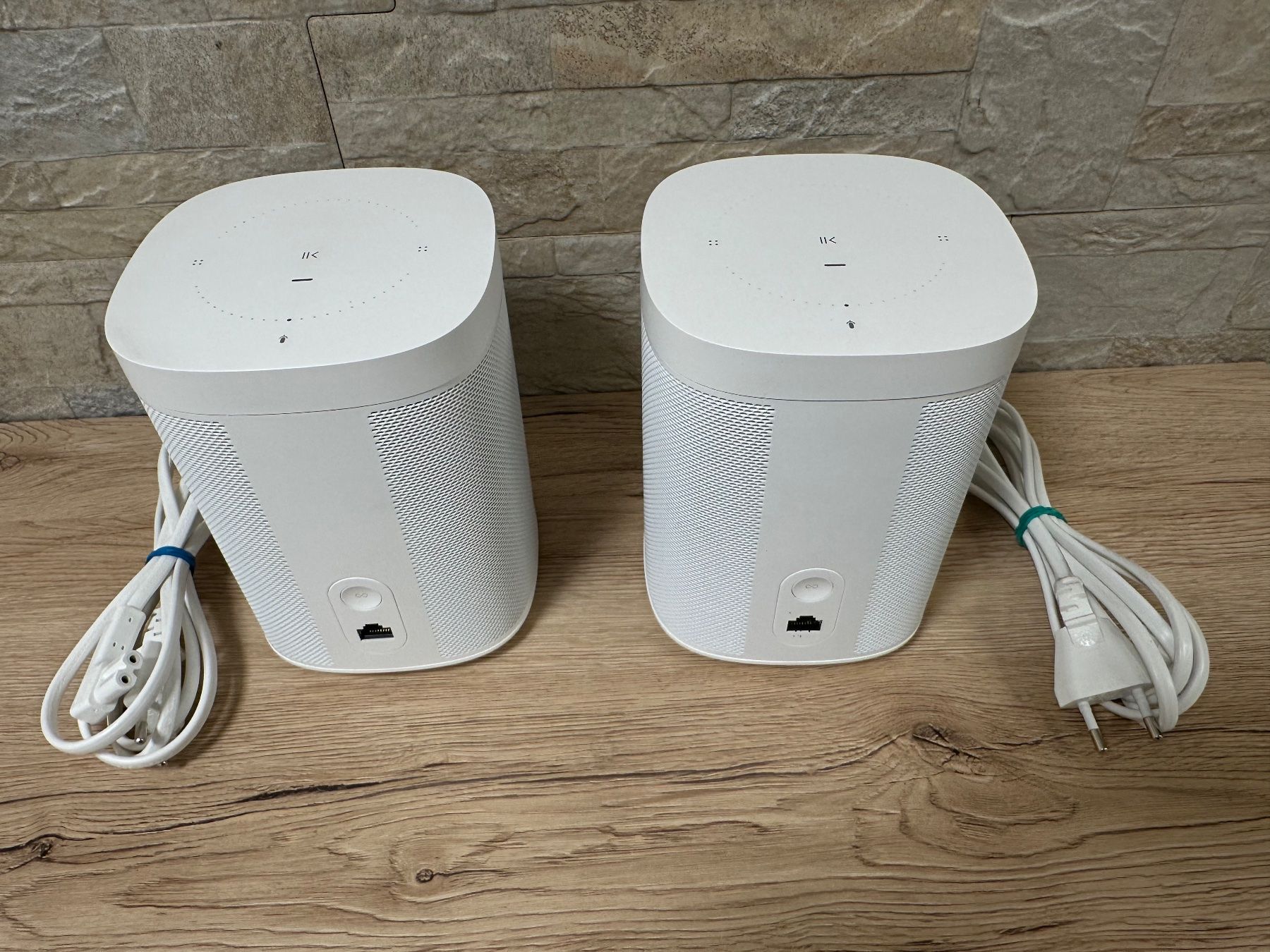 Sonos Casse acustiche: Sonos One Lautsprecher, Top Zustand! – Usato da Othmarsingen venduto da daisy18 5