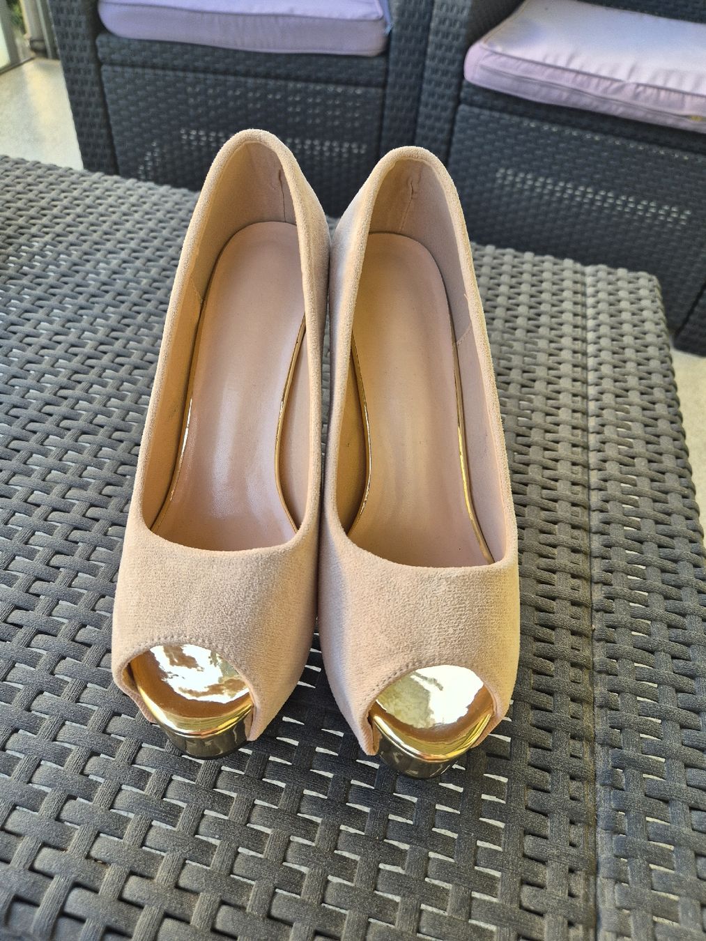 Scarpe da donna: Escarpin taille 40 – Nuovo (secondo la descrizione) da BIEL/BIENNE venduto da rac_5tsm 1