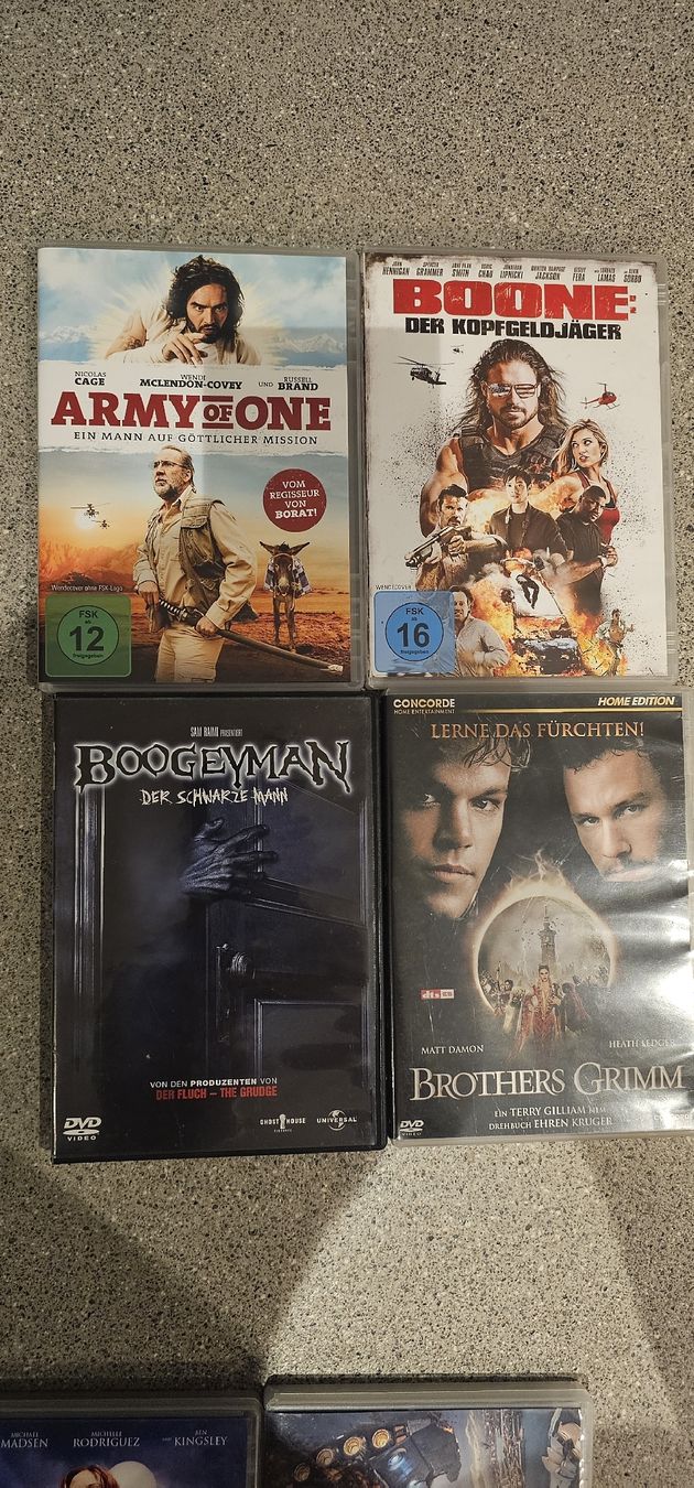 Alle DVDs: 10 DVD's – Gebraucht aus Chur von Saiyajin7 1