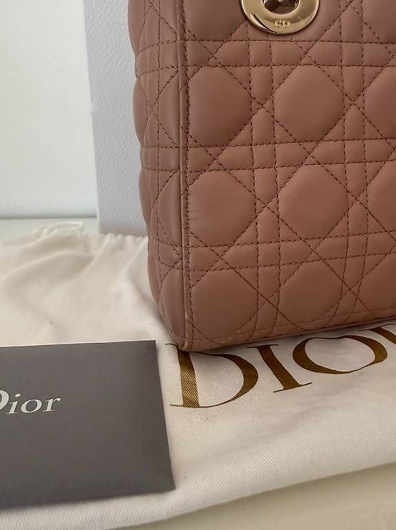 Dior Borse da donna: Small Lady Dior Bag – Usato da Schaffhausen venduto da aur_s787 3
