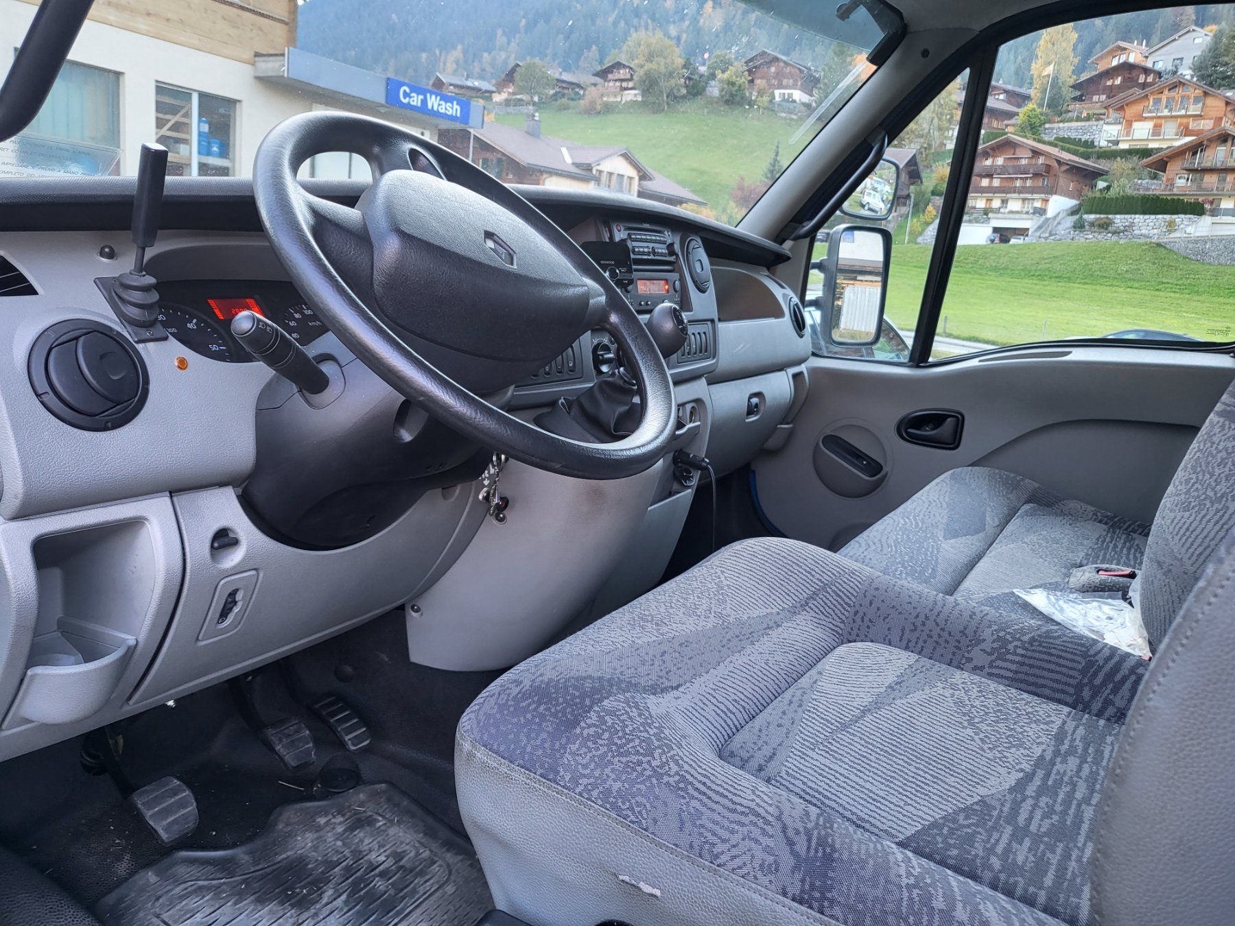 Renault Trucks Veicoli commerciali: Abschlepper mit Schiebeplateau – Usato da Zweisimmen venduto da schloessli-garage 5