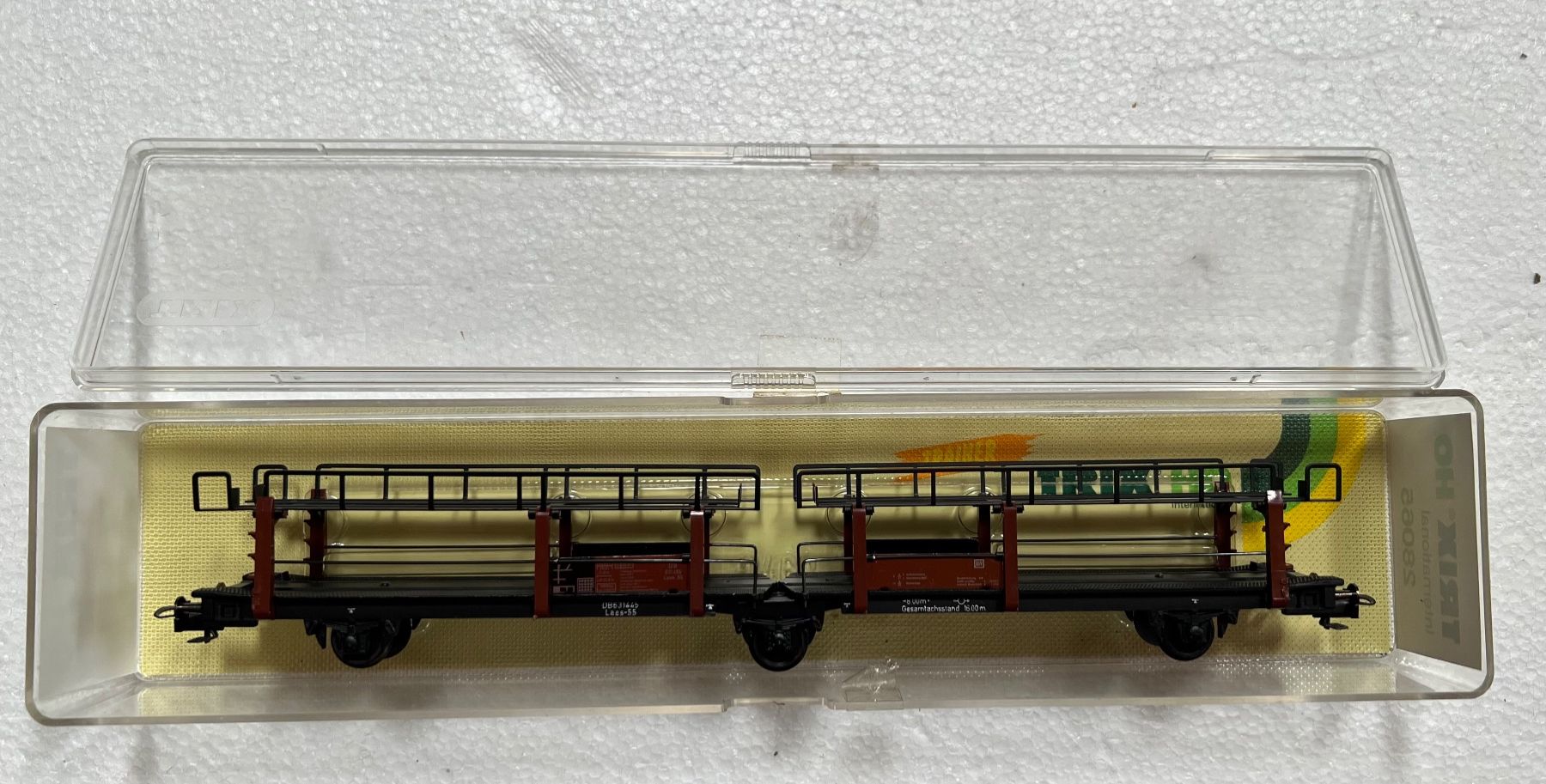 Trix Modelleisenbahnen: TRIX Güterwagen 28065 – Gebraucht aus Rebstein von keeljohnpirat