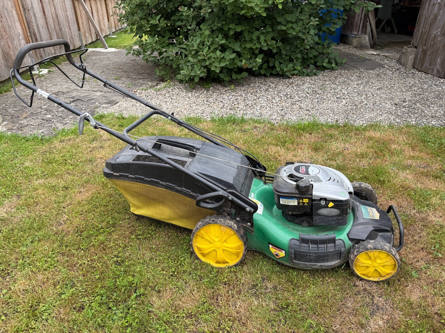Rasenmäher: Rasenmäher Briggs Stratton 675 EX – Gebraucht aus Bleienbach von Corsa02