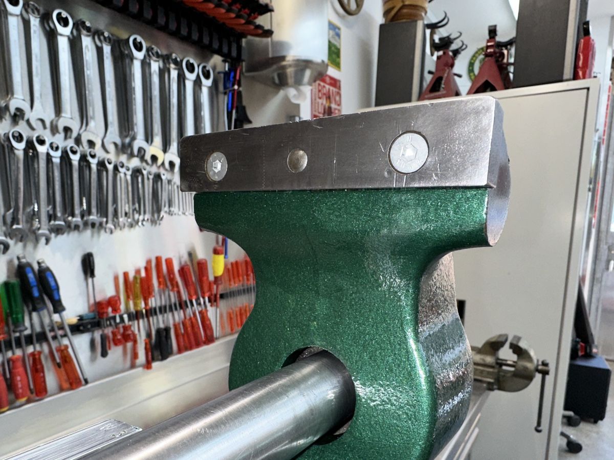 Gressel Tutti gli attrezzi: Gressel Schraubstock mit Lift – Usato da Schwende venduto da weesli 8