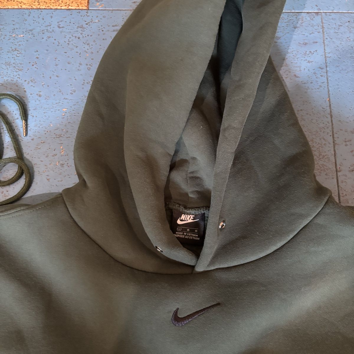 Nike Pulls & Sweat-shirts: Nike Swoosh Pullover/Hoodie Vintage M – D'occasion à Beggingen par sltz82 2