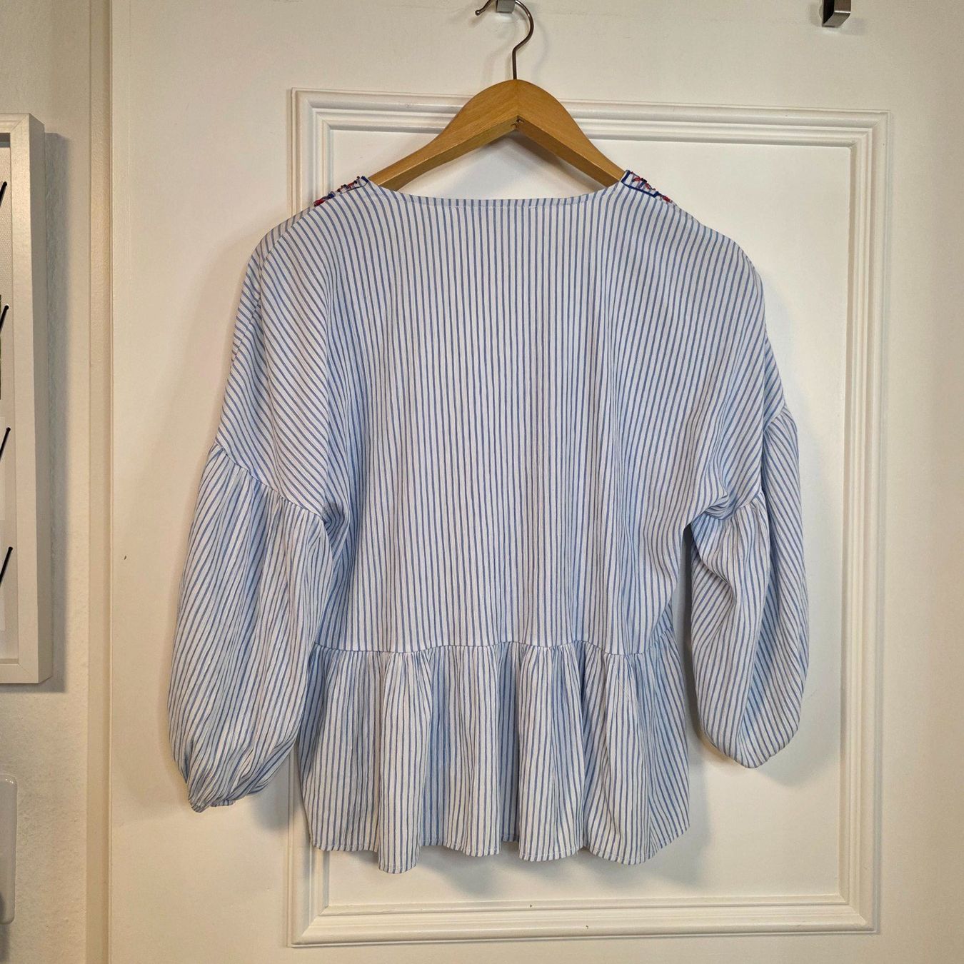 Blusen: Coton Boho Bluse mit Stickerei & Perlen Gr. 38 – Gebraucht aus Wald ZH von CapLux 3
