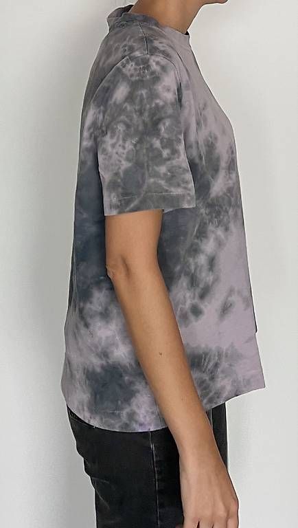 T-shirt: Cooles Tshirt (M/L) – Usato da Zürich venduto da Ajisai__ 1