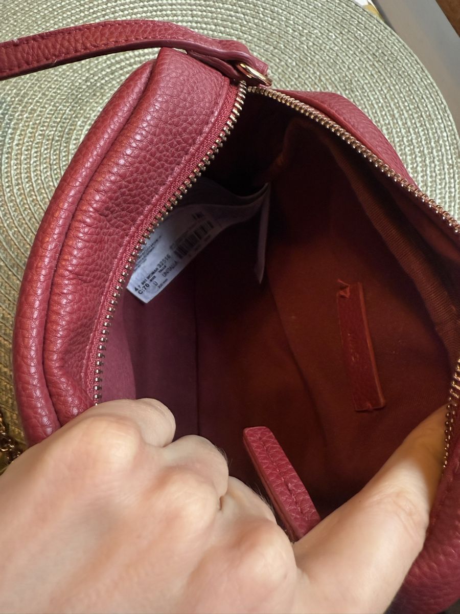 Sacs femmes: Mango perfect condition small clutch – D'occasion à Pully par vik_2mrb 6