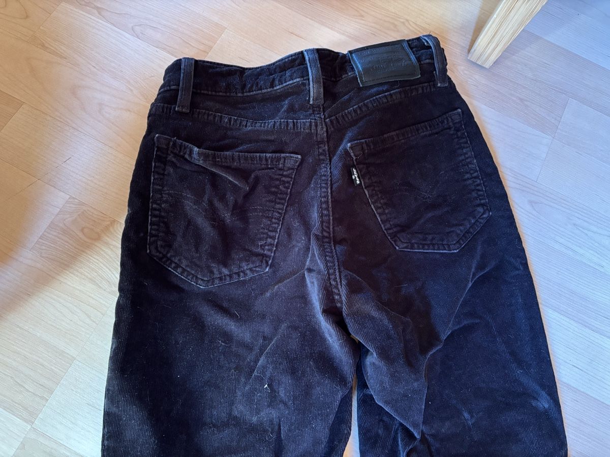 Levi's Pantalons: Levis | neuwertig | – D'occasion à Jegenstorf par vanisaem 2