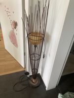 Schöne Stehlampe