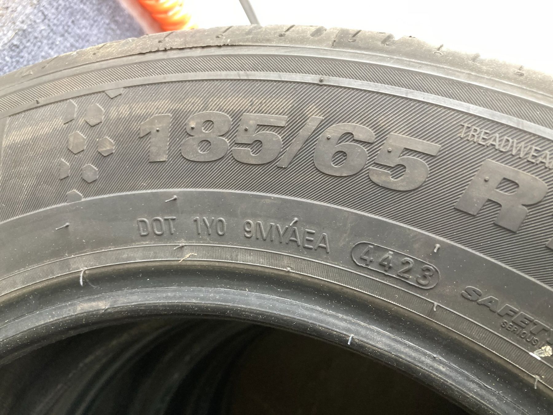 Pneumatici & Ruote complete: 185/65R15 Sommerpneu – Usato da Cham venduto da Cham6332 3