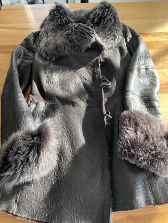 Ventcouvert Leder-/Pelzjacke Lammfell gefüttert, Gr. 34/36
