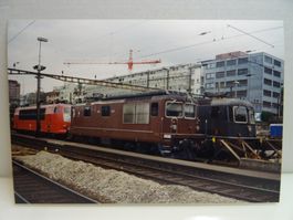 Foto BLS Re 4/4 165 "Moutier"+SBB Re 6/6 +DB 103 Basel 1993