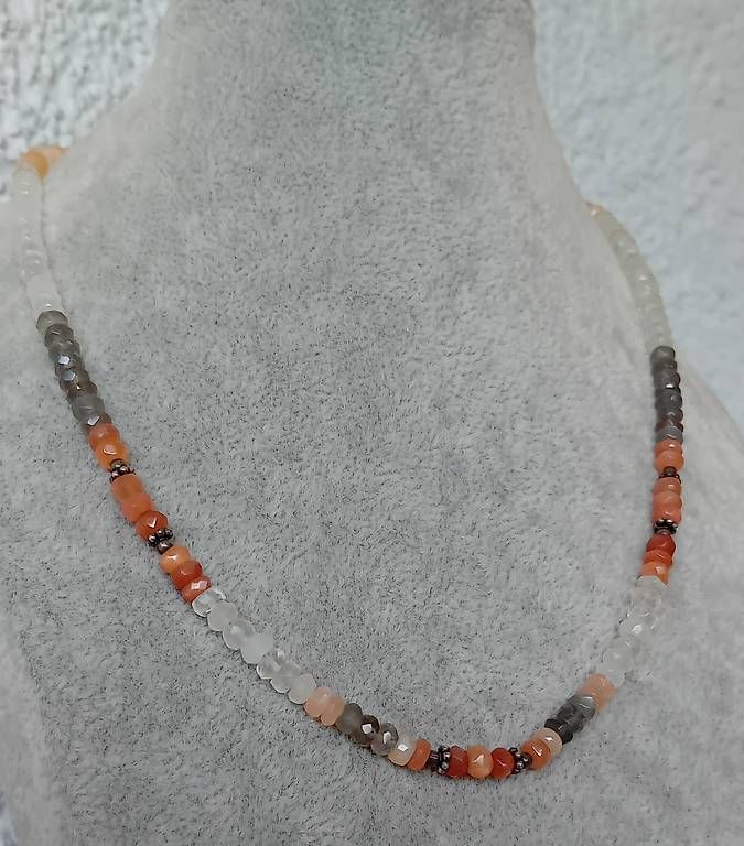 Catenine: Collier mit Mondstein und Silber – Usato da Stans venduto da wer_fd5f 2