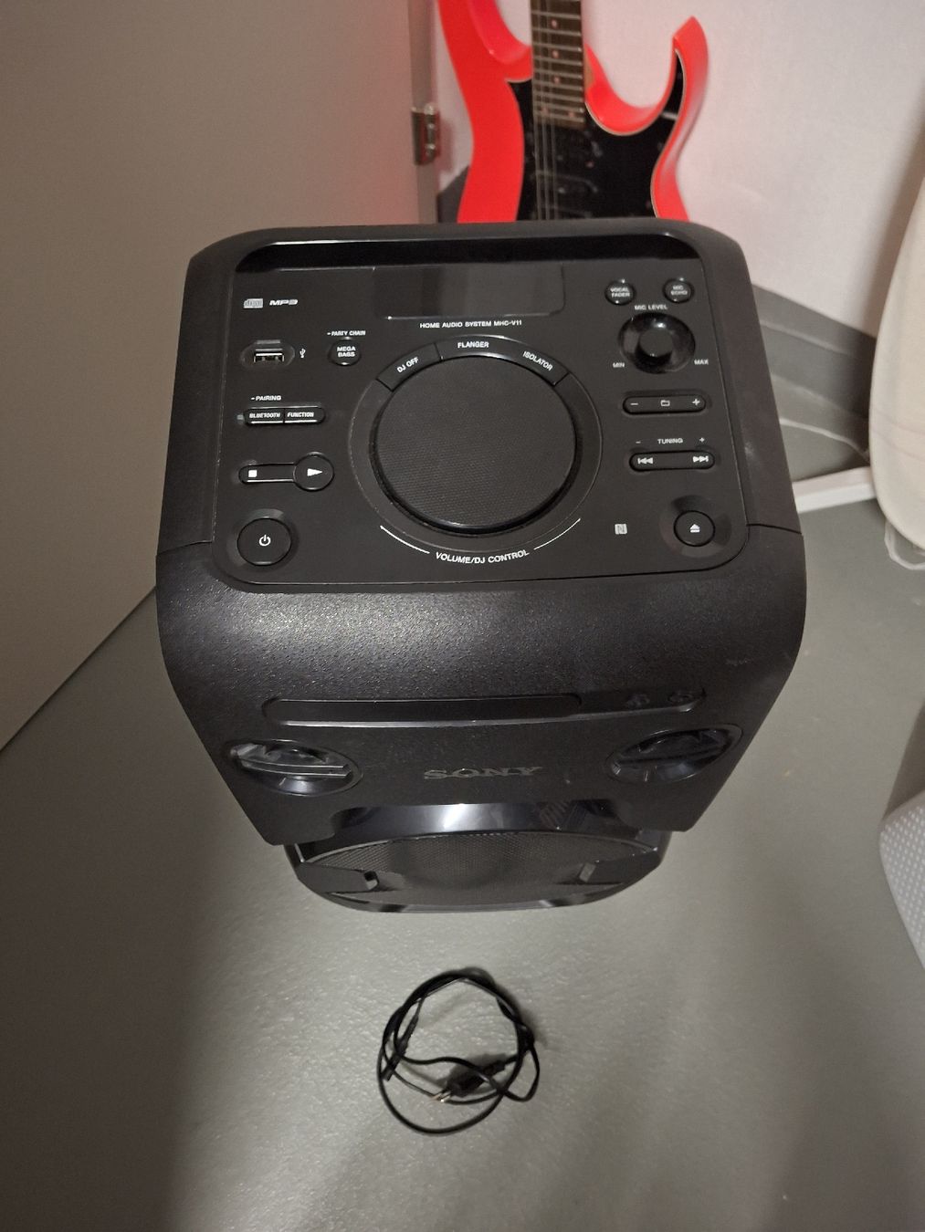 Sony Casse acustiche: Sony MHC-V11 Partysystem mit CD, Bluetooth, USB – Usato da Kradolf venduto da rge_pf7p 1