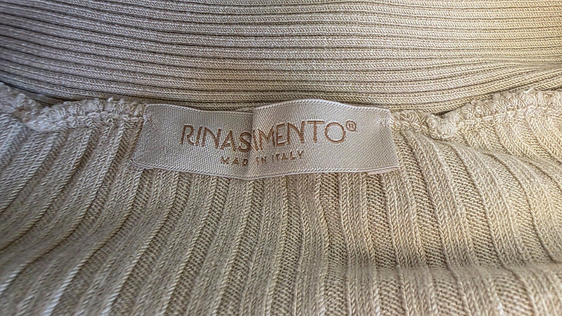 Pulls & Sweat-shirts: trendiger Pullover aus weichem Rippstrick von Rinascimento – D'occasion à Dübendorf par Jolenia 2