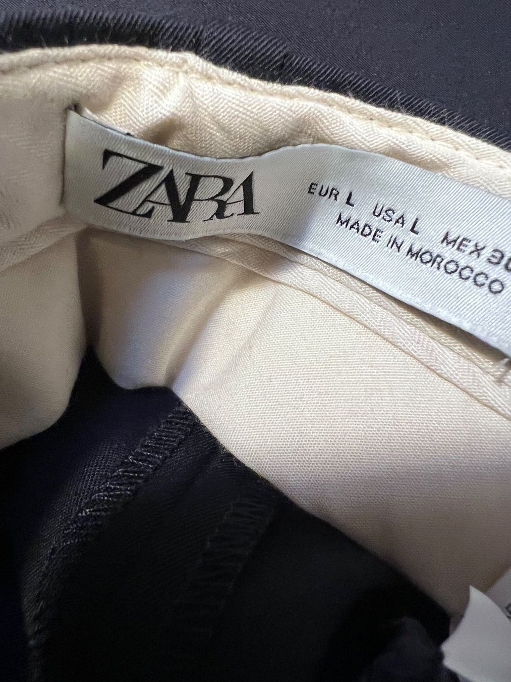 Zara Giacche: Zara completo pantalone nero – Usato da Caslano venduto da Elena61 7
