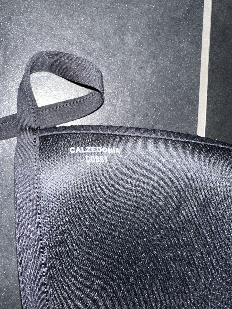 Calzedonia Costumi da bagno & Bikini: Schwarzer Calzedonia Bikini-Oberteil Grösse M – Nuovo (secondo la descrizione) da Niederhasli venduto da R__A 2