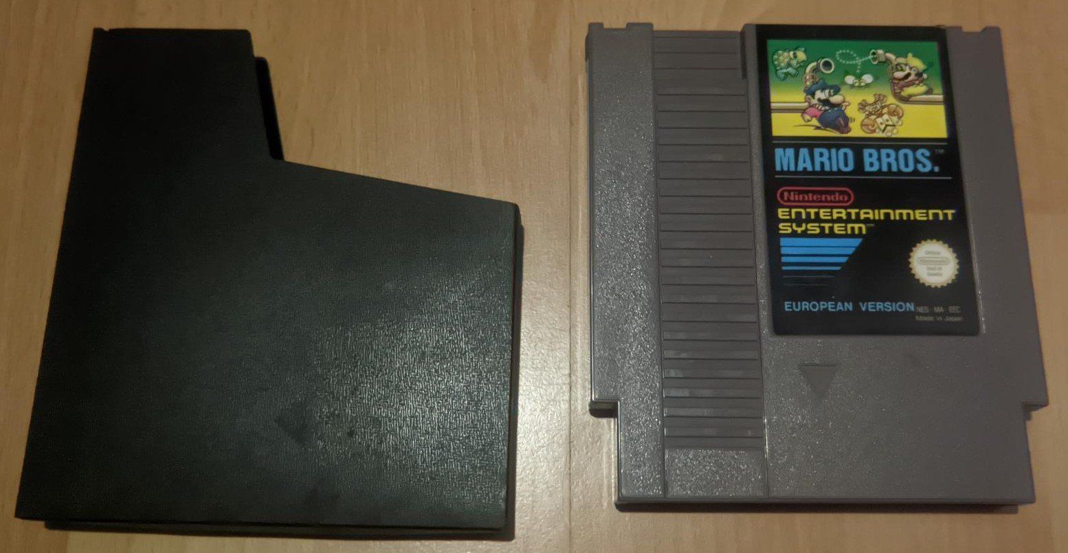 Nintendo Giochi: Mario Bros. NES Game – Usato da Eyholz venduto da mix_cyx9