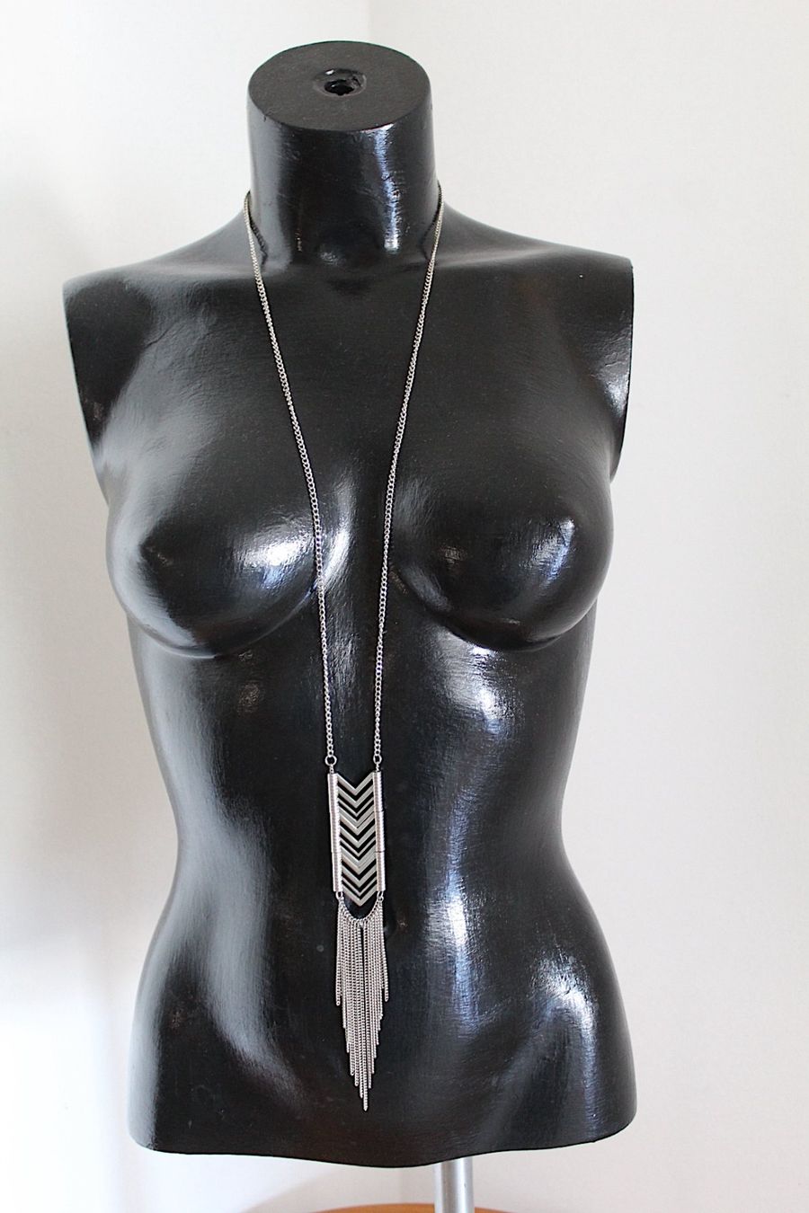 Ketten: Modeschmuck Kette , 61 cm – Gebraucht aus Locarno von madame-tus-sauds