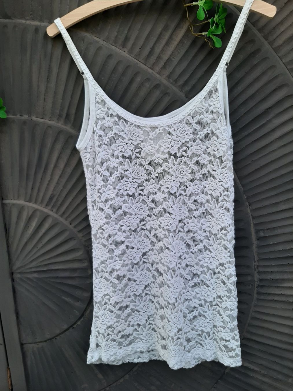 Nile Top: Wunderschönes Nile Spitzen Top Oberteil S – Usato da Bern venduto da Preloved_NILE_4.Sale 2