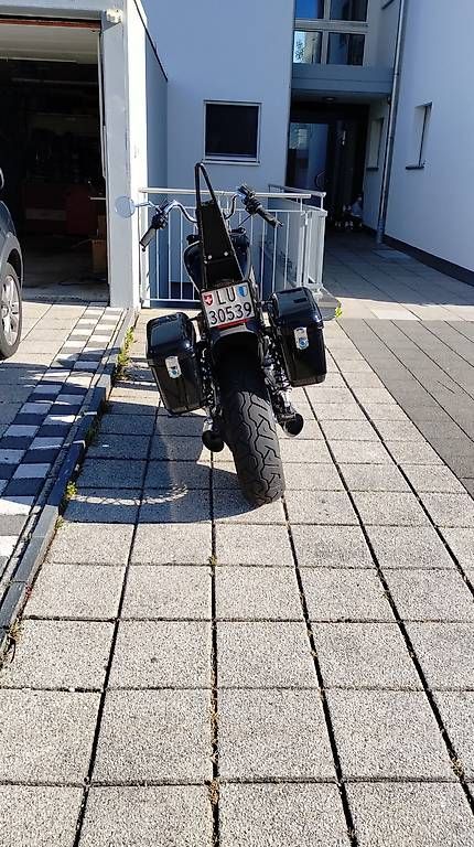 Chopper: Suzuki Intruder VS 1400 – Usato da Hildisrieden venduto da Szabi02 4