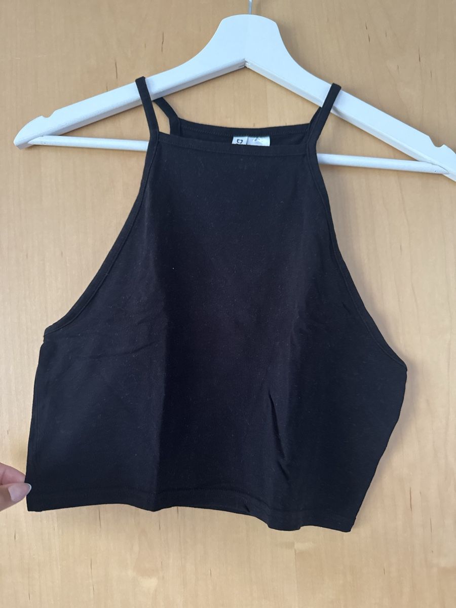 H&M Tops: Basic Top Damen – D'occasion à Wilen (Sarnen) par aninaschwab