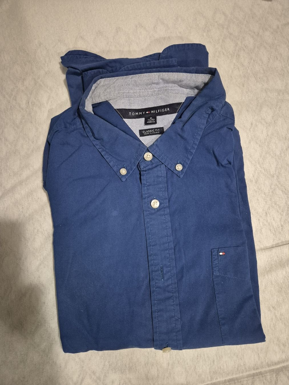 Tommy Hilfiger Hemden: camicia Tommy – Gebraucht aus Torricella von Denny91 1