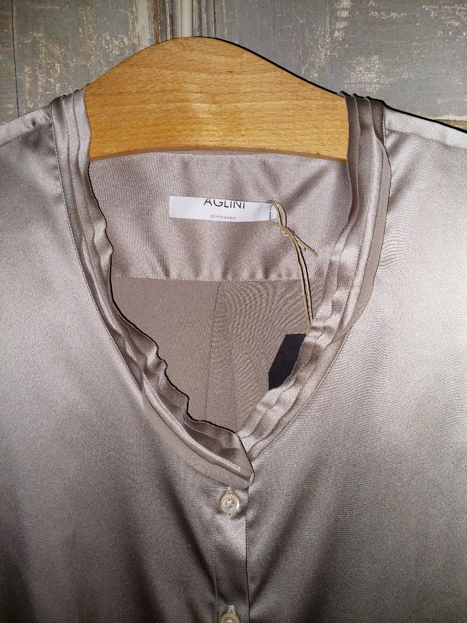 Camicette: Aglini . Bluse silberglanz XS – Nuovo e nell'imballaggio originale da Besenbüren venduto da teluride89 1