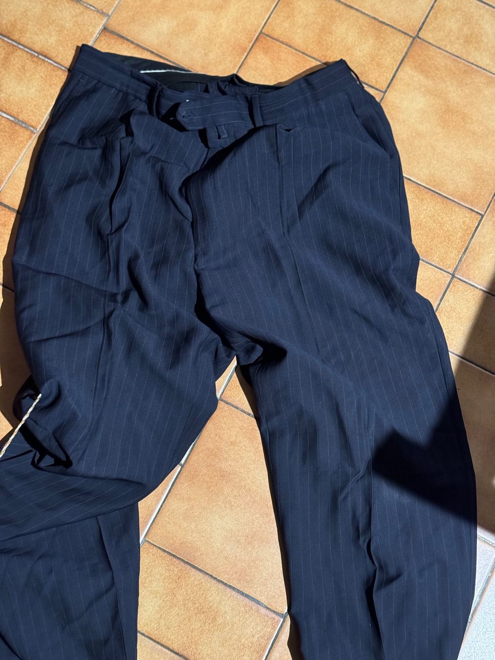 Zara Completi: Costume Zara Taille 52 Myriam – Usato da Veyrier venduto da kimedovapa 3