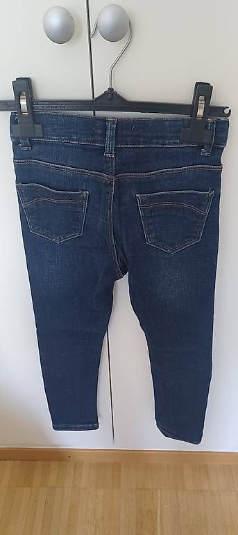 Pantaloni: Jean brut 8 ans fille  – Usato da GENEVE venduto da NathalieI01 1