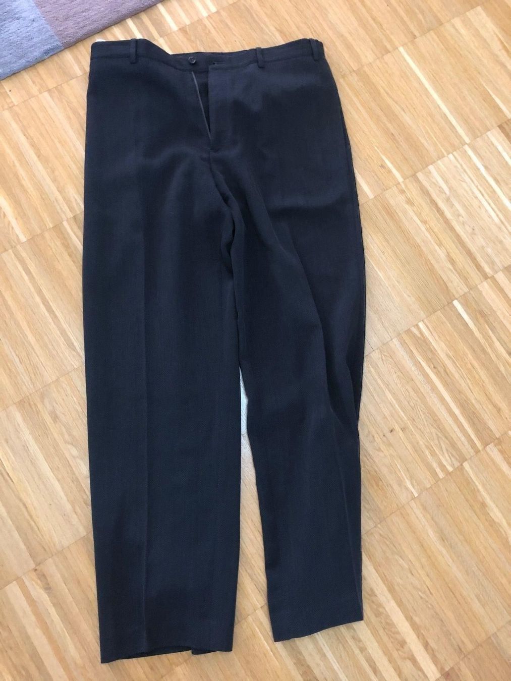 Armani Pantalons: Armani Herren – D'occasion à Menzingen par Dali2504 1