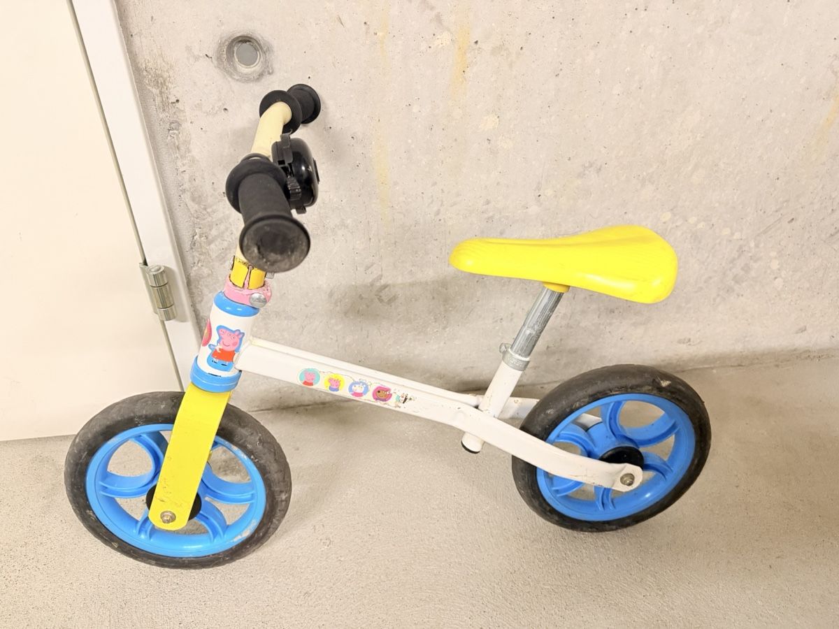 Veicoli per bambini: Peppa Pig Laufrad – Usato da Oensingen venduto da jia_gs8g