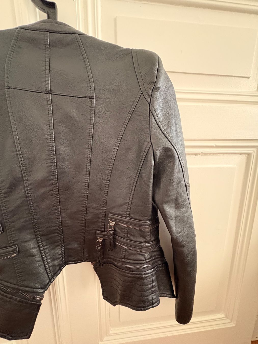 Giacche: Damen Kunstlederjacke VICBEE schwarz Grösse S – Usato da Lausanne venduto da kasiabkasiab 6