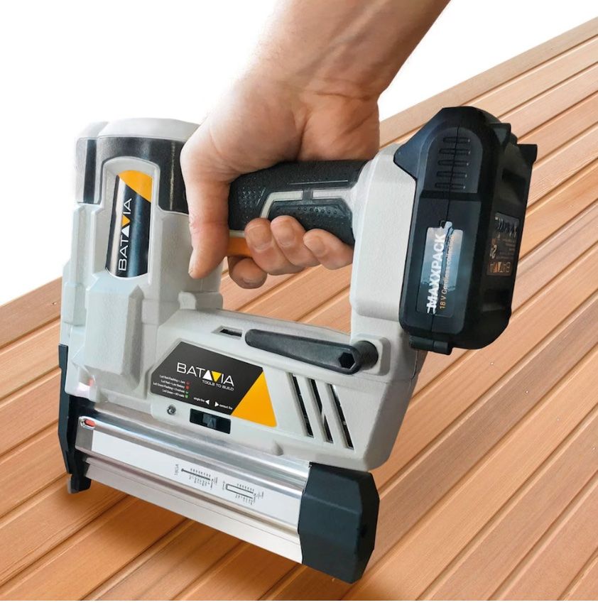Tutte le macchine: Akku-Klammer-Nagel-Tacker 18 Volt – Nuovo e nell'imballaggio originale da Solothurn venduto da Bulldog 1