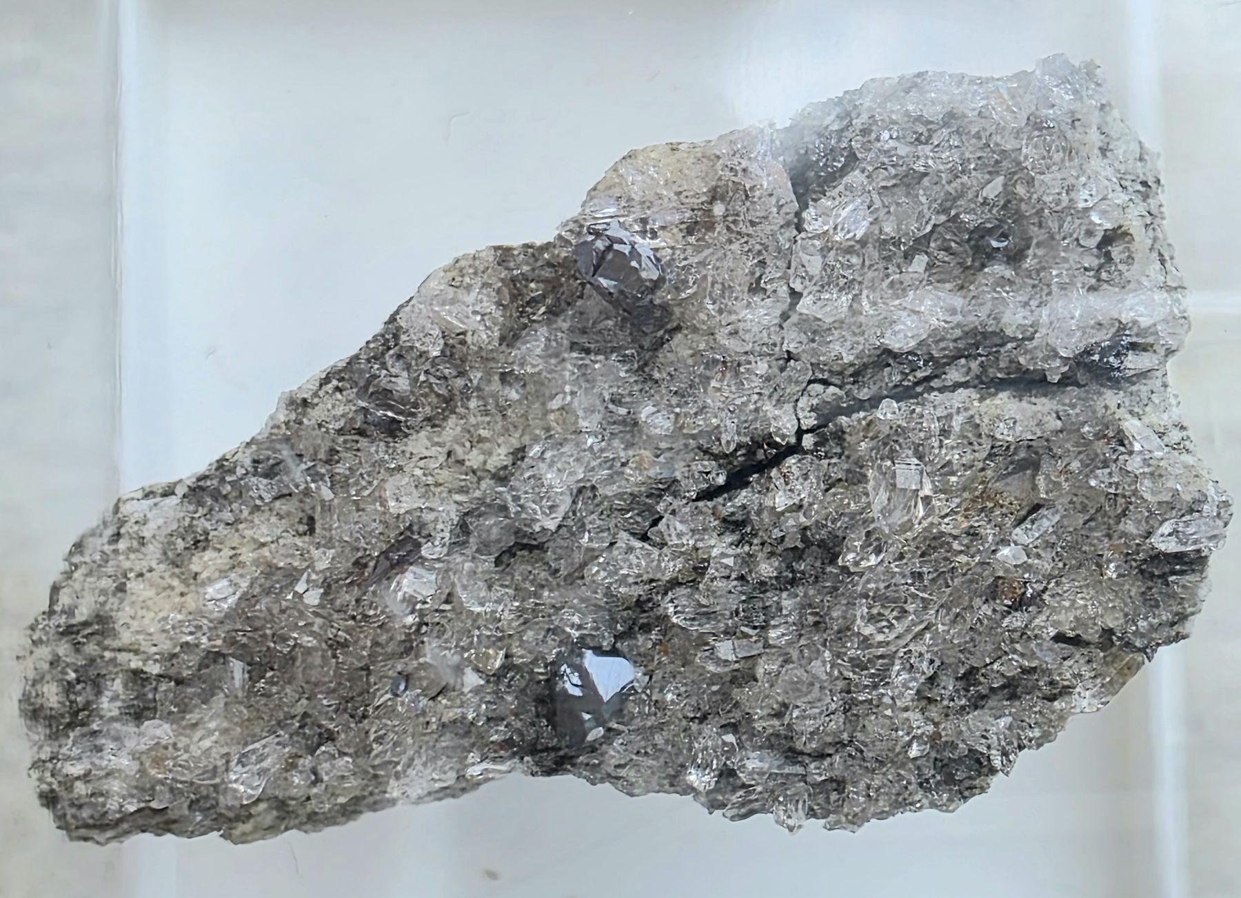 Minerali & Pietre curative: Rutil Knopfrutil Lärcheltini Binntal. – Usato da Glis venduto da nbu_65ys