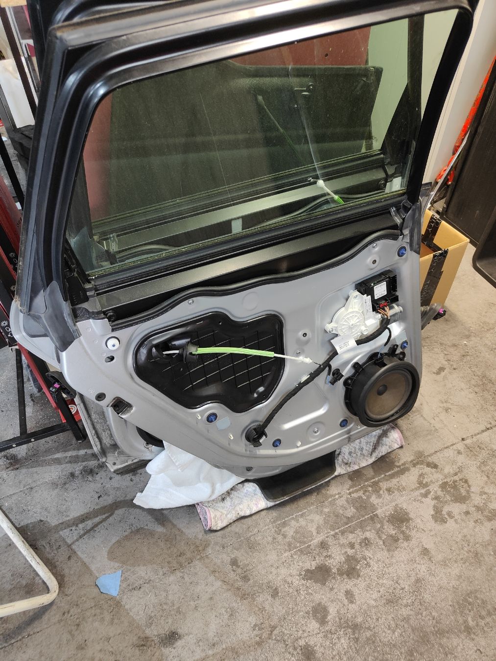 Porte: Türe hinten links  Audi A3 SB – Usato da Bettlach venduto da TURBO-KOMPRESSOR