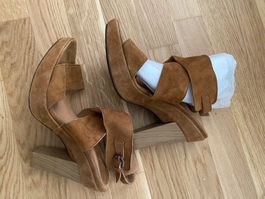 Neu! Wildleder sandals von Globus, 260 CHF, g. 40