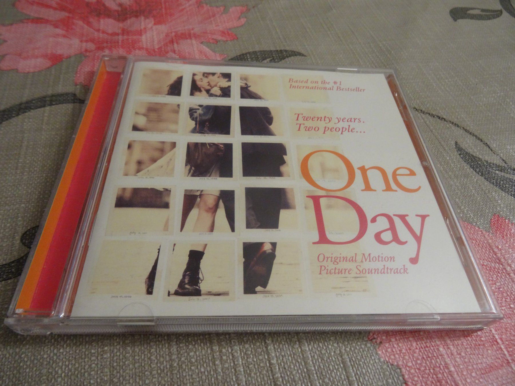 CD: Original Motion Picture Soundtrack - One Day CD – Usato da Olten venduto da Disc-Ausverkauf