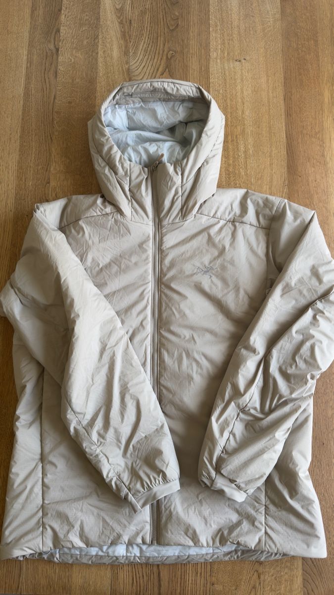Arcteryx Jacken: Arc’teryx Atom Heavyweight  – Neu (gemäss Beschreibung) aus Lausanne von dor_lnv8