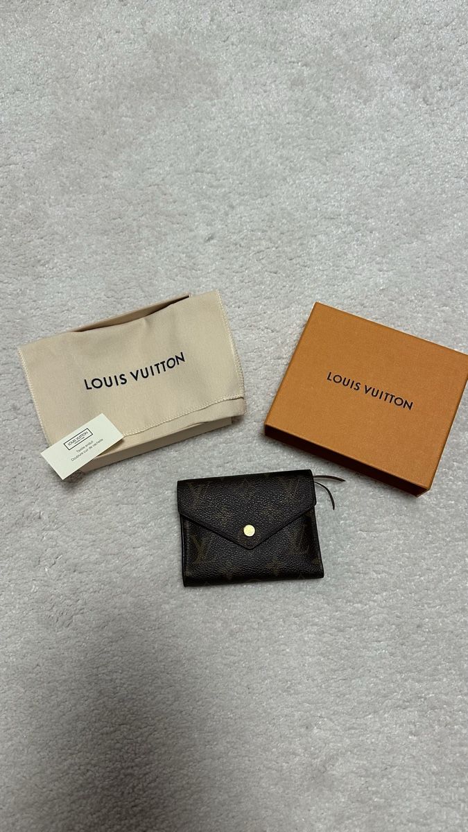 Louis Vuitton Portemonnaie: LV Geldbeutel  – Gebraucht aus Mels von Erdem-t92 5