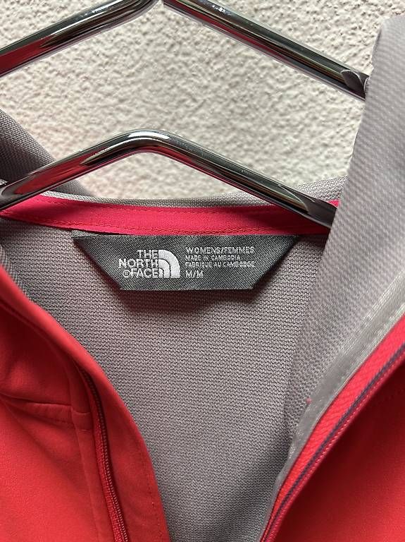 Jacken: THE NORTH FACE Softshelljacke M – Gebraucht aus Oberkulm von chi_f7qs 2