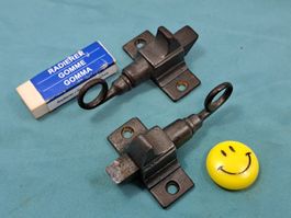 2 schöne antike Oberlicht Schnäpper, Eisen (LOT1694#FBS2)
