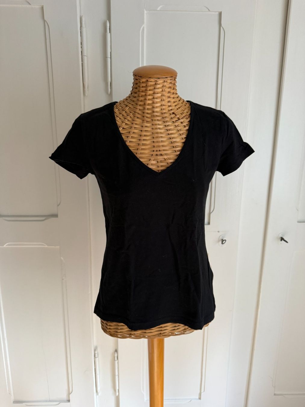 H&M T-shirt: T-Shirt schwarz M – Usato da Zürich venduto da Diazaio