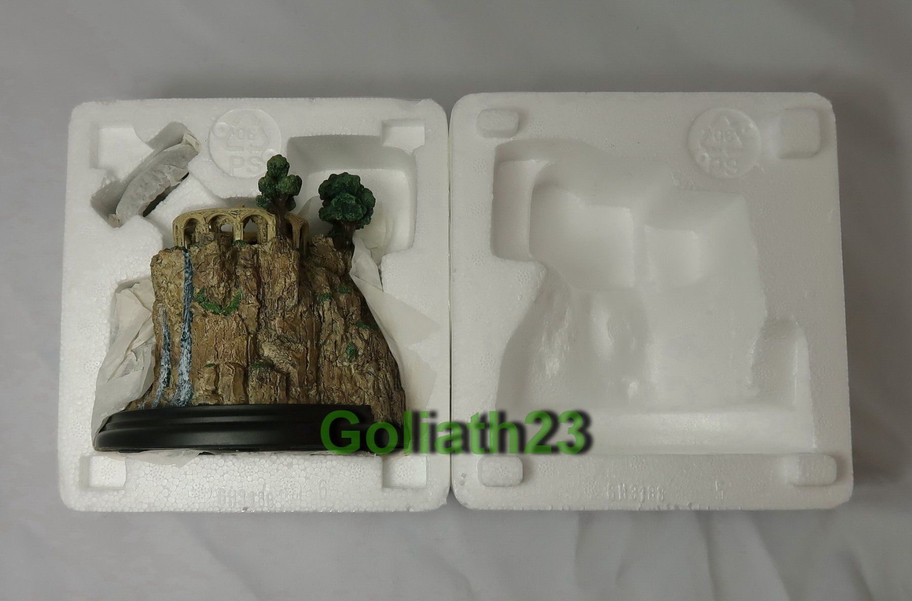 Figuren: Weta Workshop White Council Chamber Environment The Hobbit – Gebraucht aus Flawil von Goliath23 6