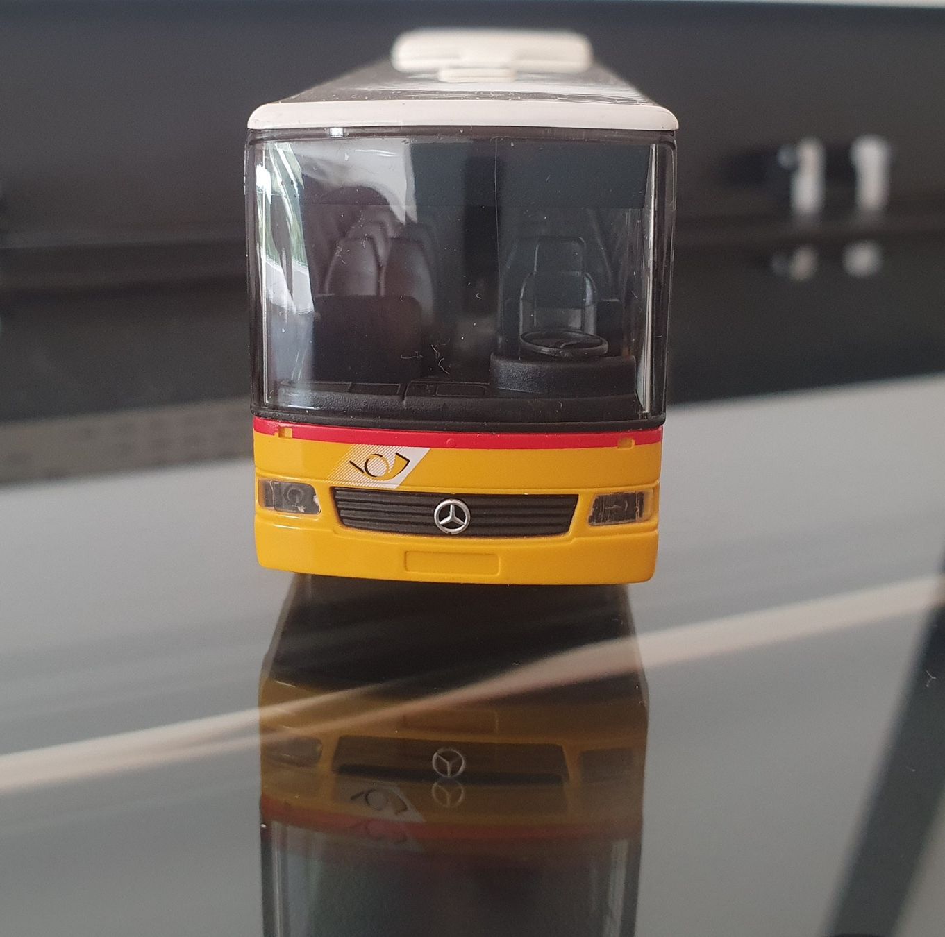 Rietze Modellautos: Rietze PTT La Poste Car Postal Bus MB Integro 1:87 – Neu (gemäss Beschreibung) aus Therwil von Wat_975y 4