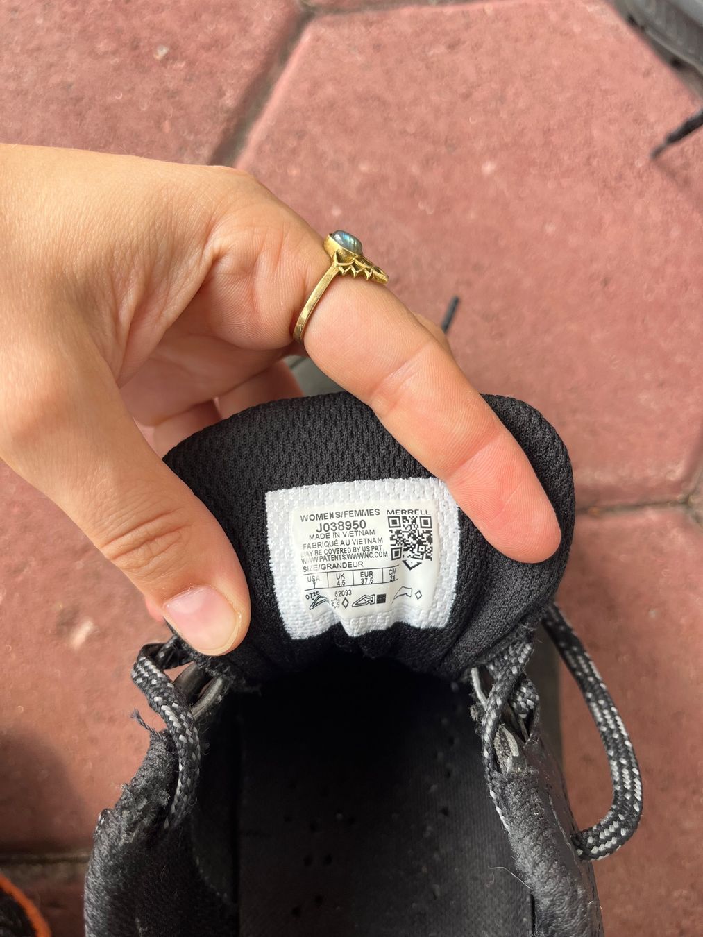 Merrell Scarpe da donna: Damen Trekkingschuhe Merrell schwarz Grösse 37.5 – Usato da Oetwil am See venduto da Jedediah11 4
